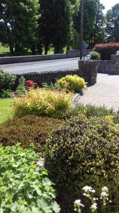 Rossmore Bed And Breakfast Castlepollard Bagian luar foto